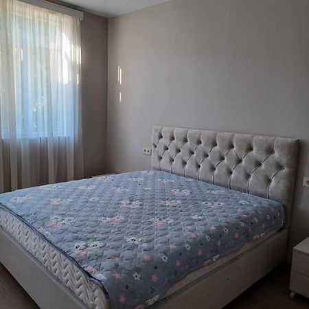 Гостьовий будинок Shamil House Махінджаурі Екстер'єр фото