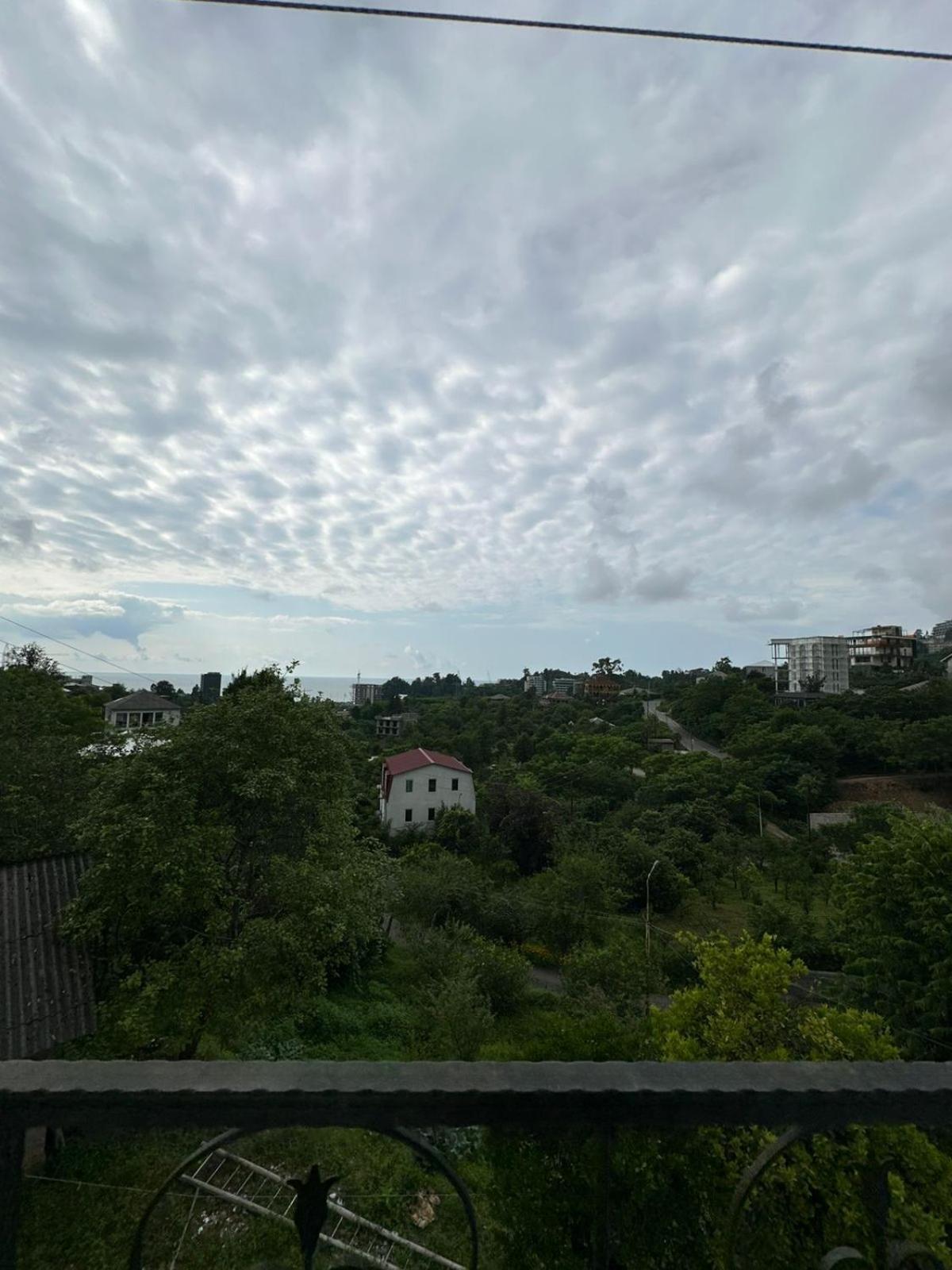 Гостьовий будинок Shamil House Махінджаурі Екстер'єр фото