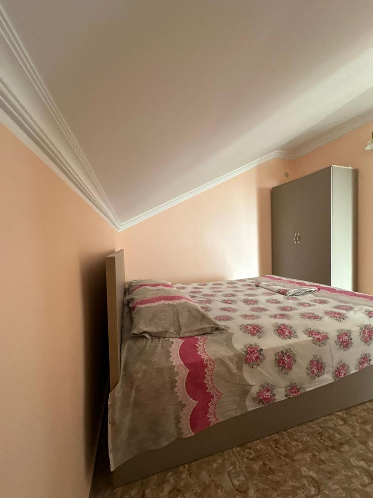 Гостьовий будинок Shamil House Махінджаурі Екстер'єр фото