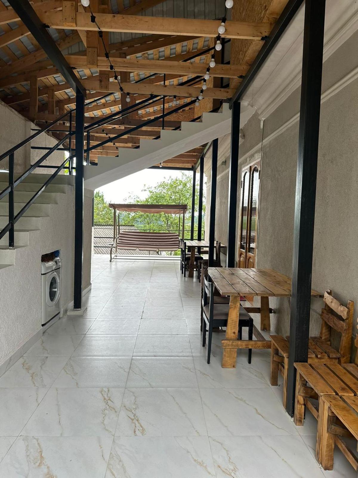 Гостьовий будинок Shamil House Махінджаурі Екстер'єр фото